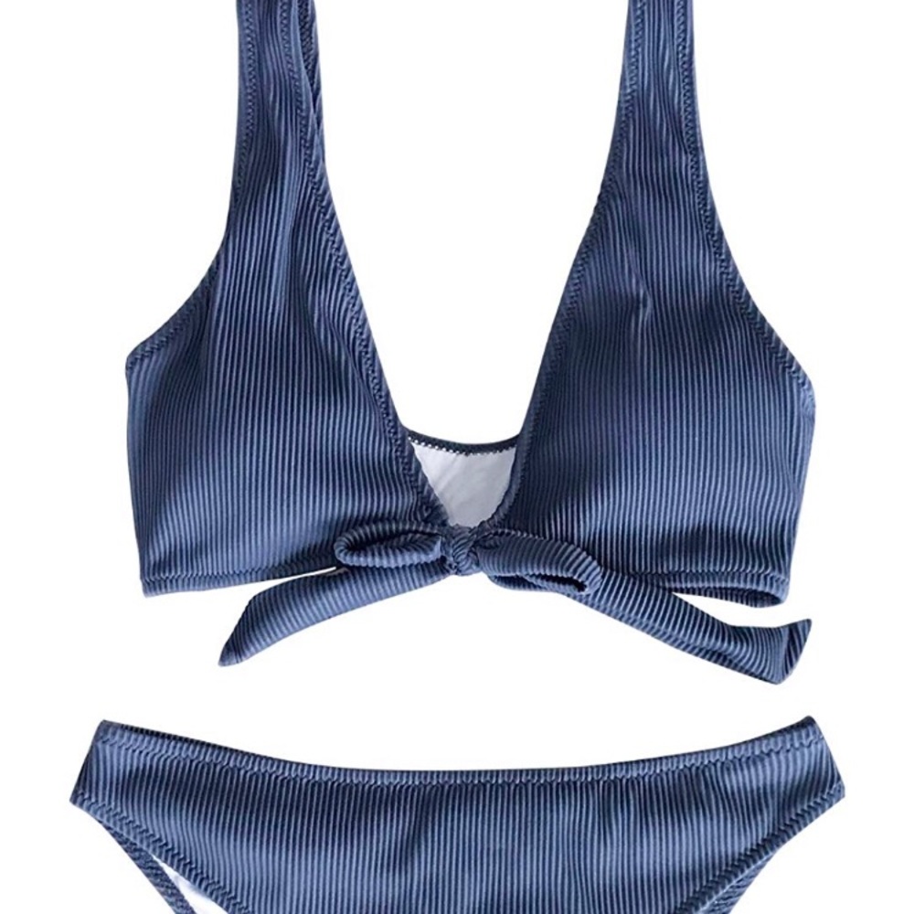 CUPSHE BRAND NEW Two piece